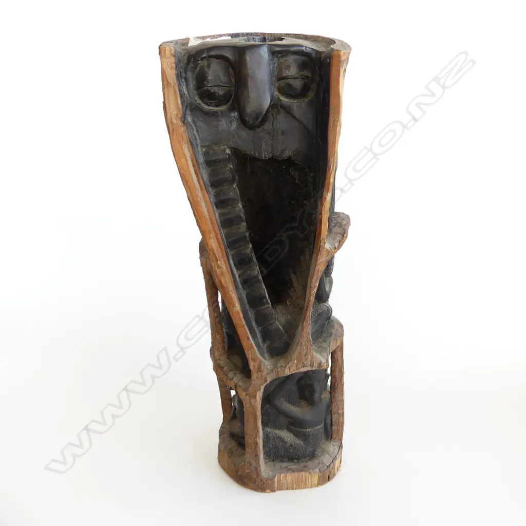 LG CARVED WOODEN AFRICAN TRIBAL TOTEM STAND H. 530mm Image 1++