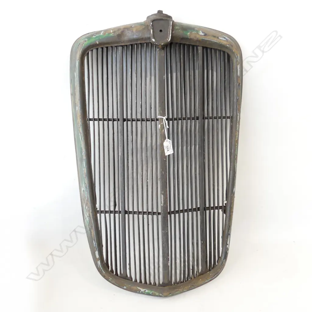 VINTAGE CAR RADIATOR 670x430mm Image 1++
