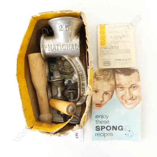 VINTAGE SPONG 305 MINCER, WITH INSTRUCTIONS & RECIPES, IN BOX WITH WEAR