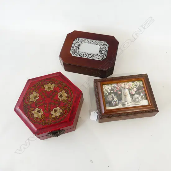 3 BOXES; VINTAGE WOODEN MUSIC BOX, JEWELLERY BOX + ORIENTAL LEATHER BOX