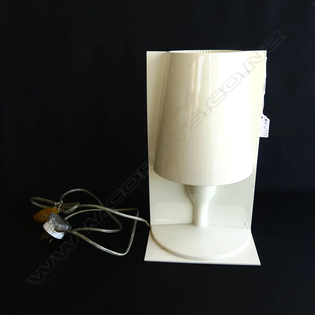 RETRO KARTELL 'TAKE' LAMP H.300mm Image 1++