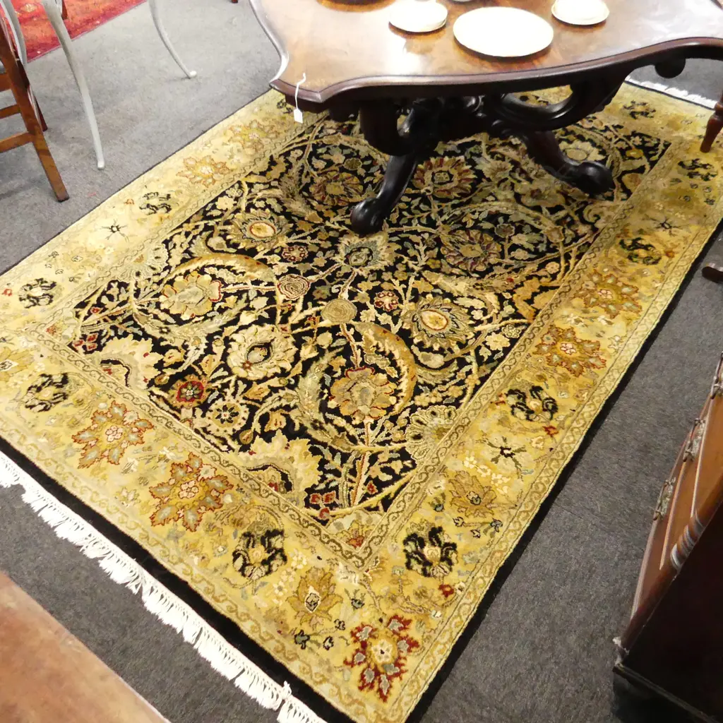 HAND KNOTTED INDO PERSIAN KASHAN RUG - BLACK & TAN 2700x1880mm Image 1++