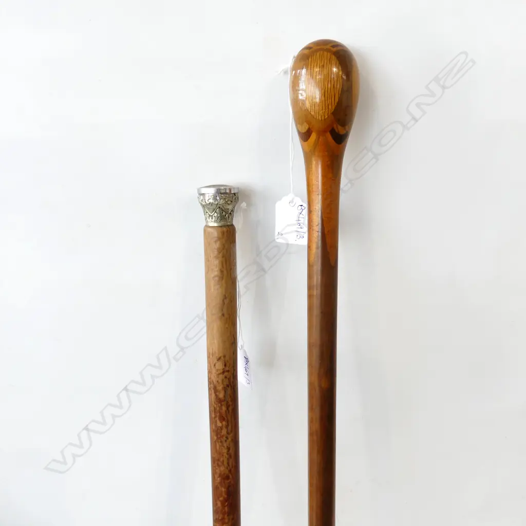 2 WALKING STICKS; SOVEREIGN WARE L.930mm & OTHER Image 1++