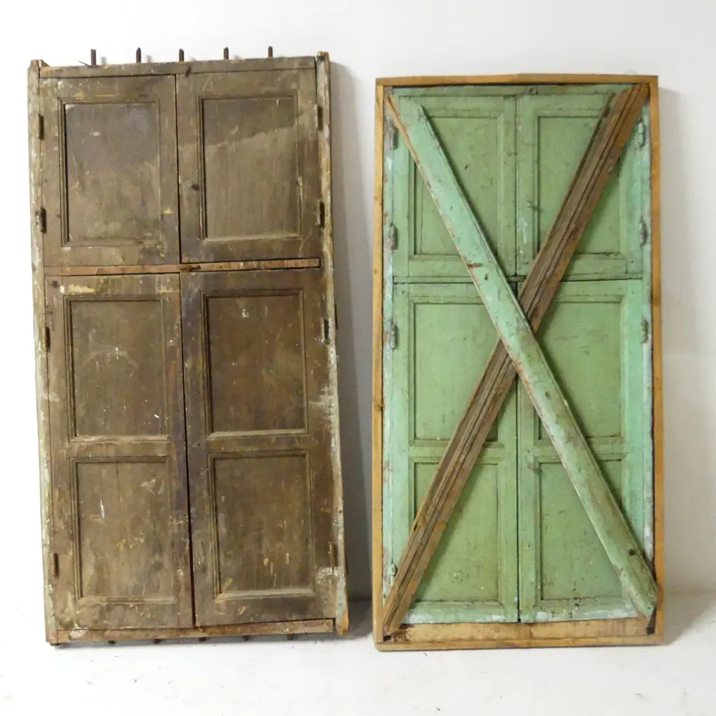 2 WOODEN DOORS w. METAL GRILLE 1700x890 / 1700x840mm Image 1++