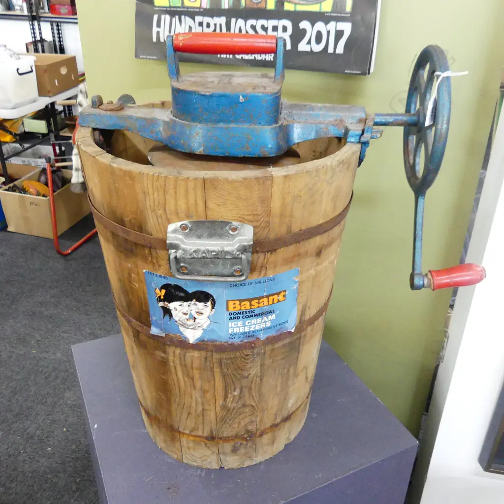 VINTAGE 1950'S BASANT 14 QUART ICE CREAM CHURN H. 680mm Image 1++