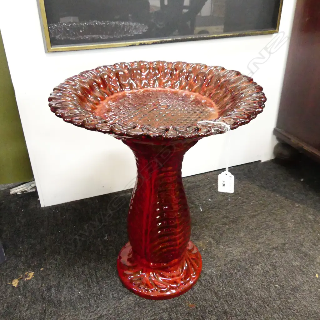 SUNFLOWER BIRD BATH TROPICAL RED H.490mm / 410mm dia Image 1++