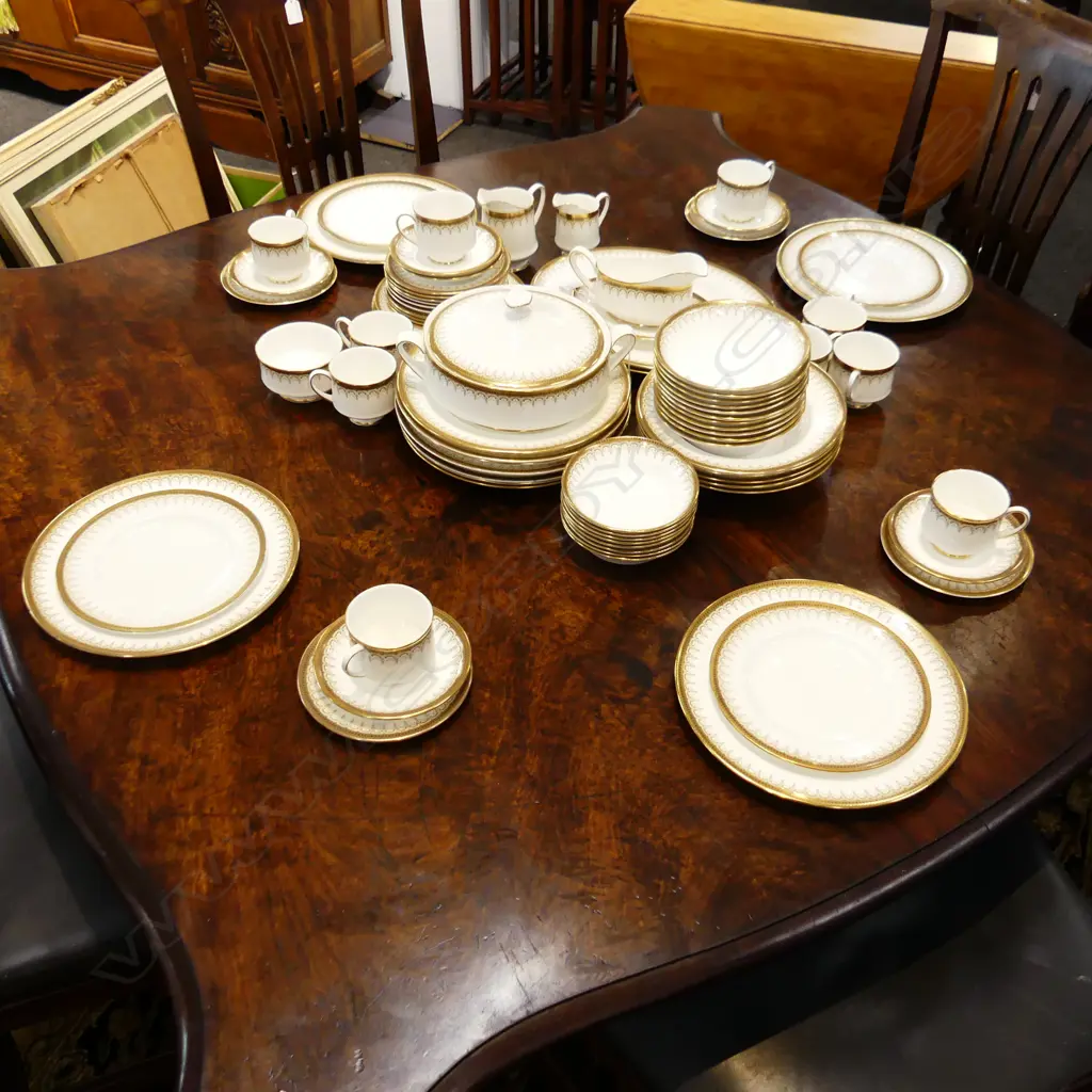 DINNERSET ROYAL ALBERT GOLD/WHITE ' ATHENA' Image 1++