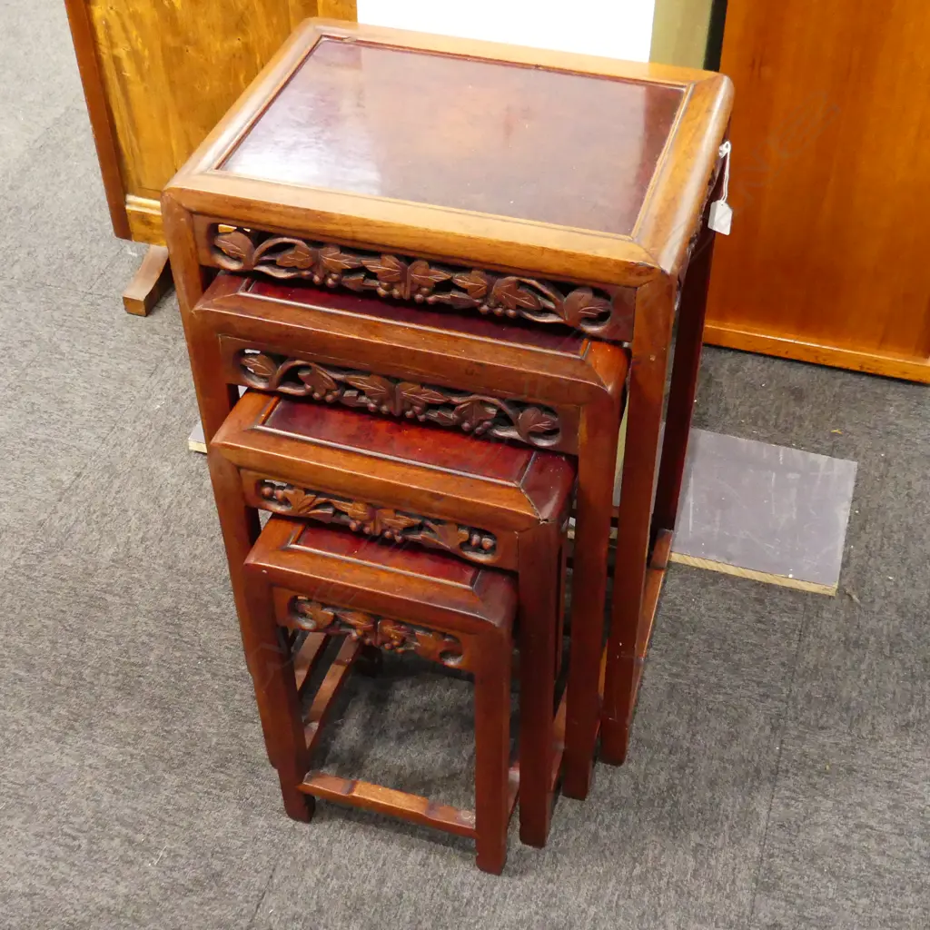 NEST OF 4 ORIENTAL TABLES Image 1++