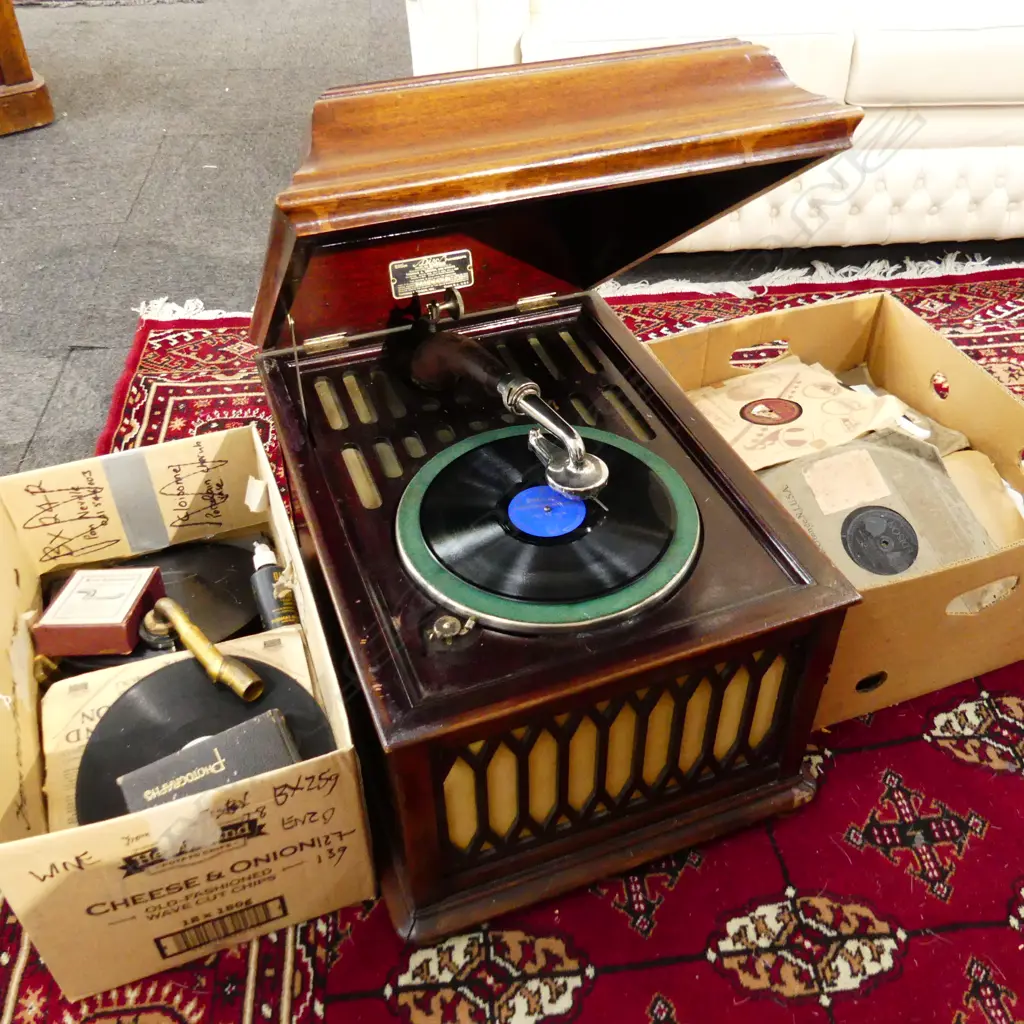 EDISON TABLE TOP PHONOGRAPH AND ACCESSORIES. TWO BOXES INCLUDE RECORDS AND 2 EXTRA ARMS ETC. Image 1++