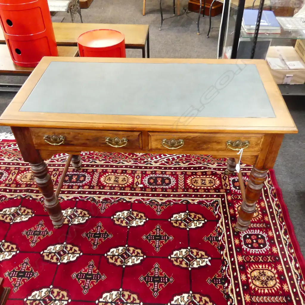 EDWARDIAN LEATHER TOP DESK 1060x515x745mm Image 1++