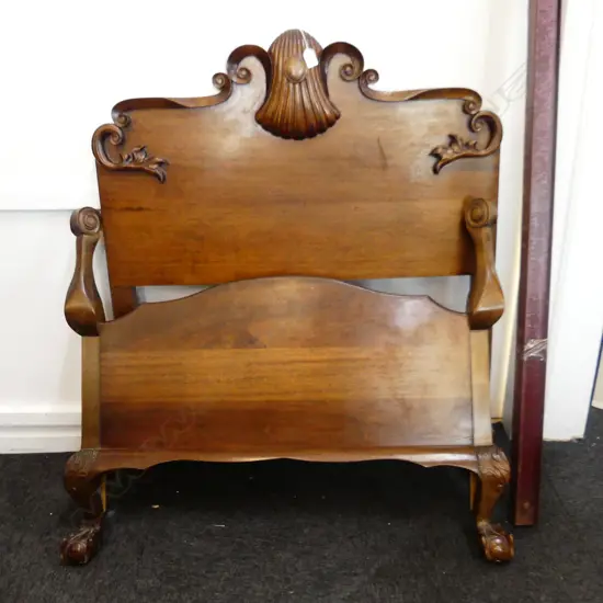 QUEEN ANNE STYLE SINGLE BED FRAME