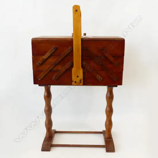 VINTAGE WOODEN CANTILEVER SEWING BOX L. 440mm