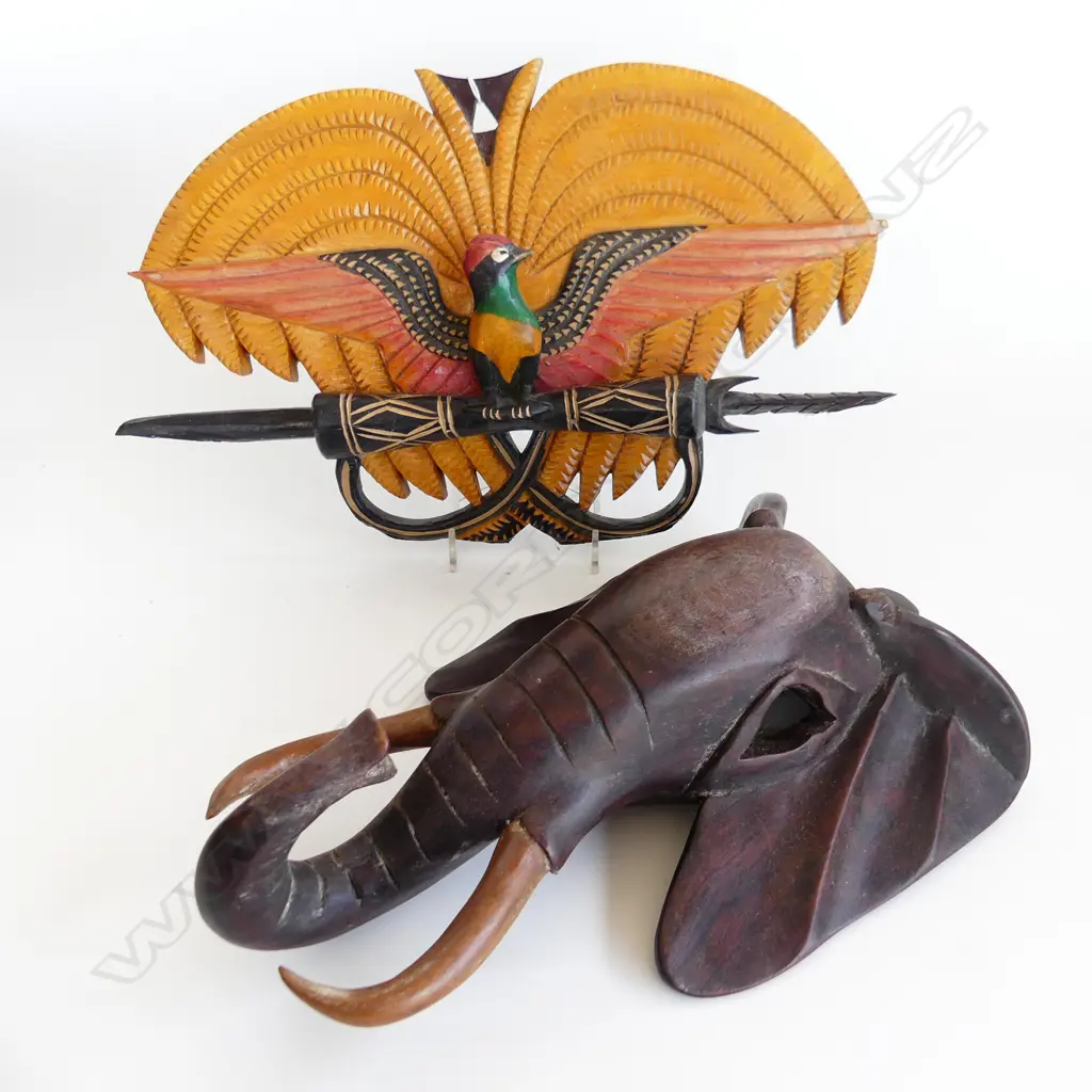 CARVED WOODEN AFRICAN ELEPHANT HEAD (H. 300mm) & CARVED & PAINTED WOODEN BIRD (W.370mm) Image 1++