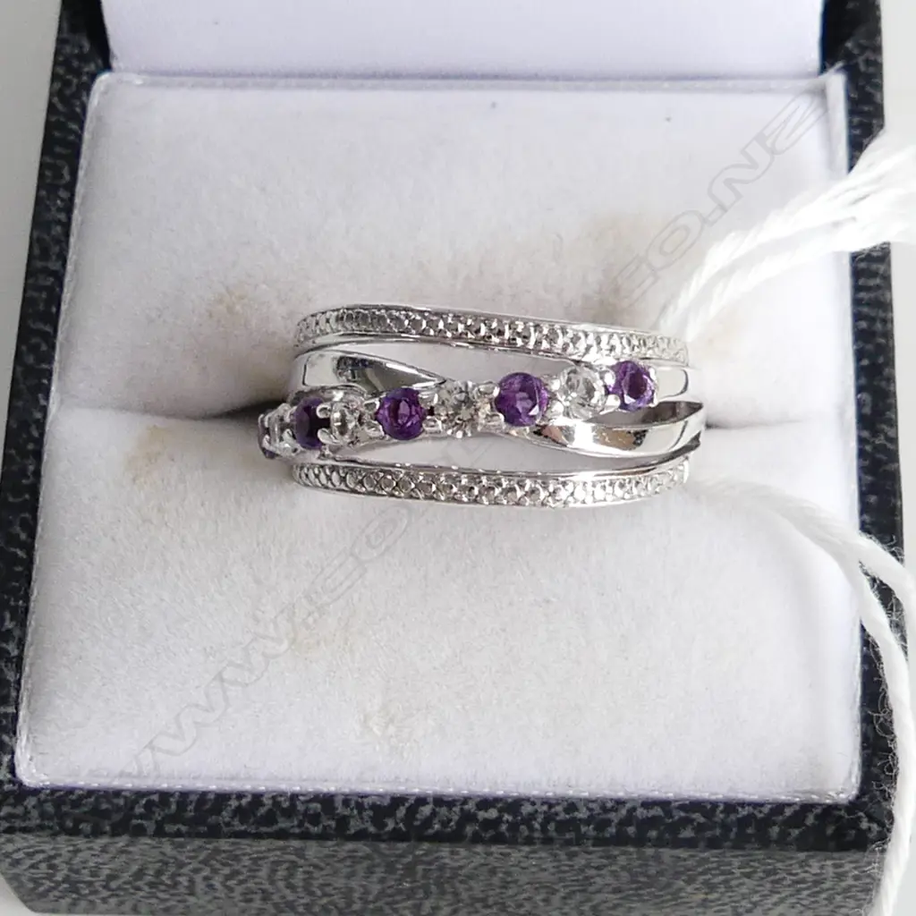 925 SILVER MHJ 4 BAND RING WITH 4 WHITE SAPPHIRES & AMETHYSTS Image 1++