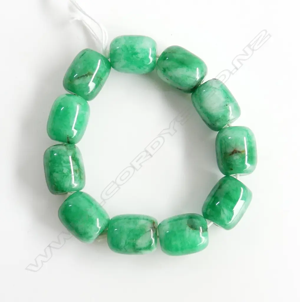 GREEN BEAD BRACELET Image 1++