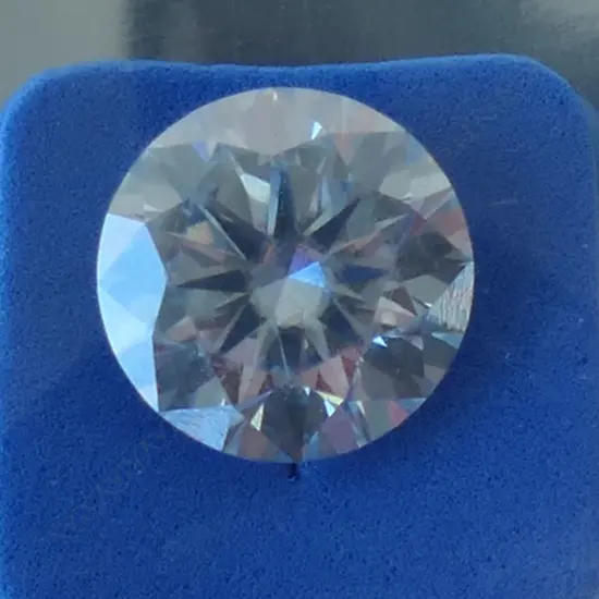 MOISSANITE GEMSTONE - ROUND BRILLIANT, 2CT - WITH GRA REPORT