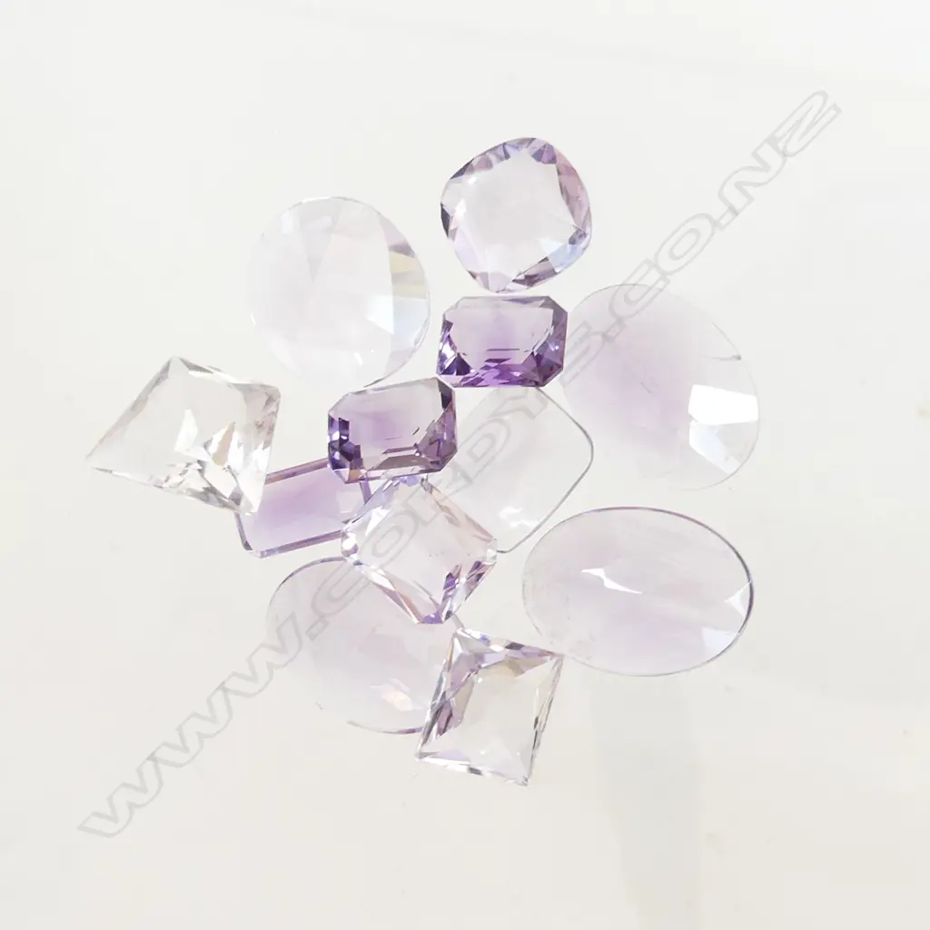 BAG MIXED SHAPE AMETHYSTS  Image 1++