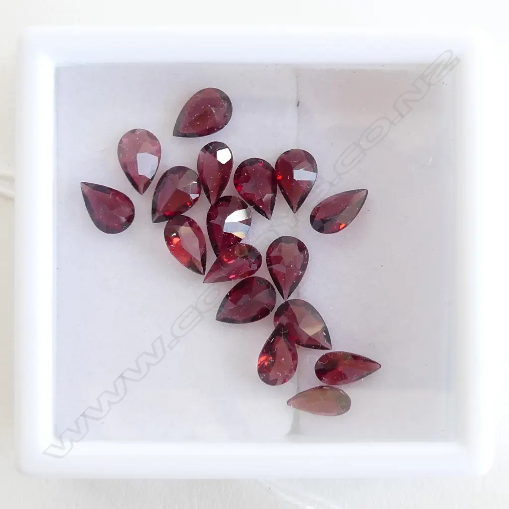DROP SHAPED GARNETS, ALL SAME SIZE, 20CT  Image 1++