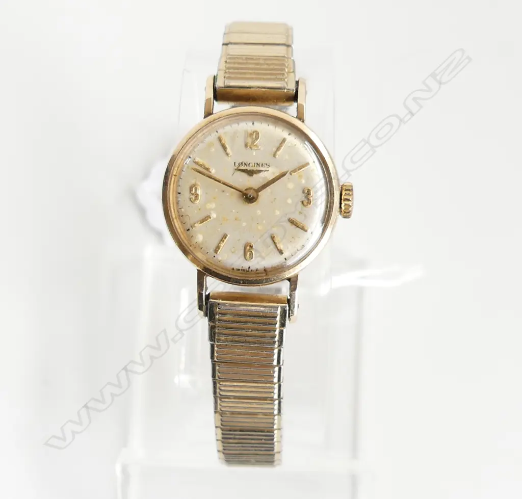 LADIES VINTAGE LONGINES 9CT GOLD WRISTWATCH Image 1++
