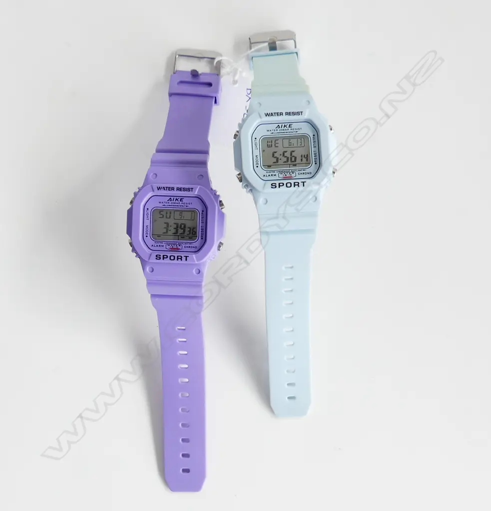 2 RETRO SPORTS WATCHES, 1 PURPLE, 1 BLUE, BOTH WORKING Image 1++