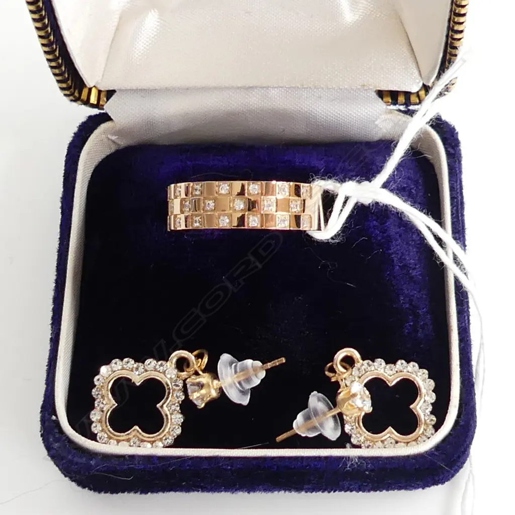 DIAMANTE FASHION RING & DROP EARRINGS, IN BOX  Image 1++