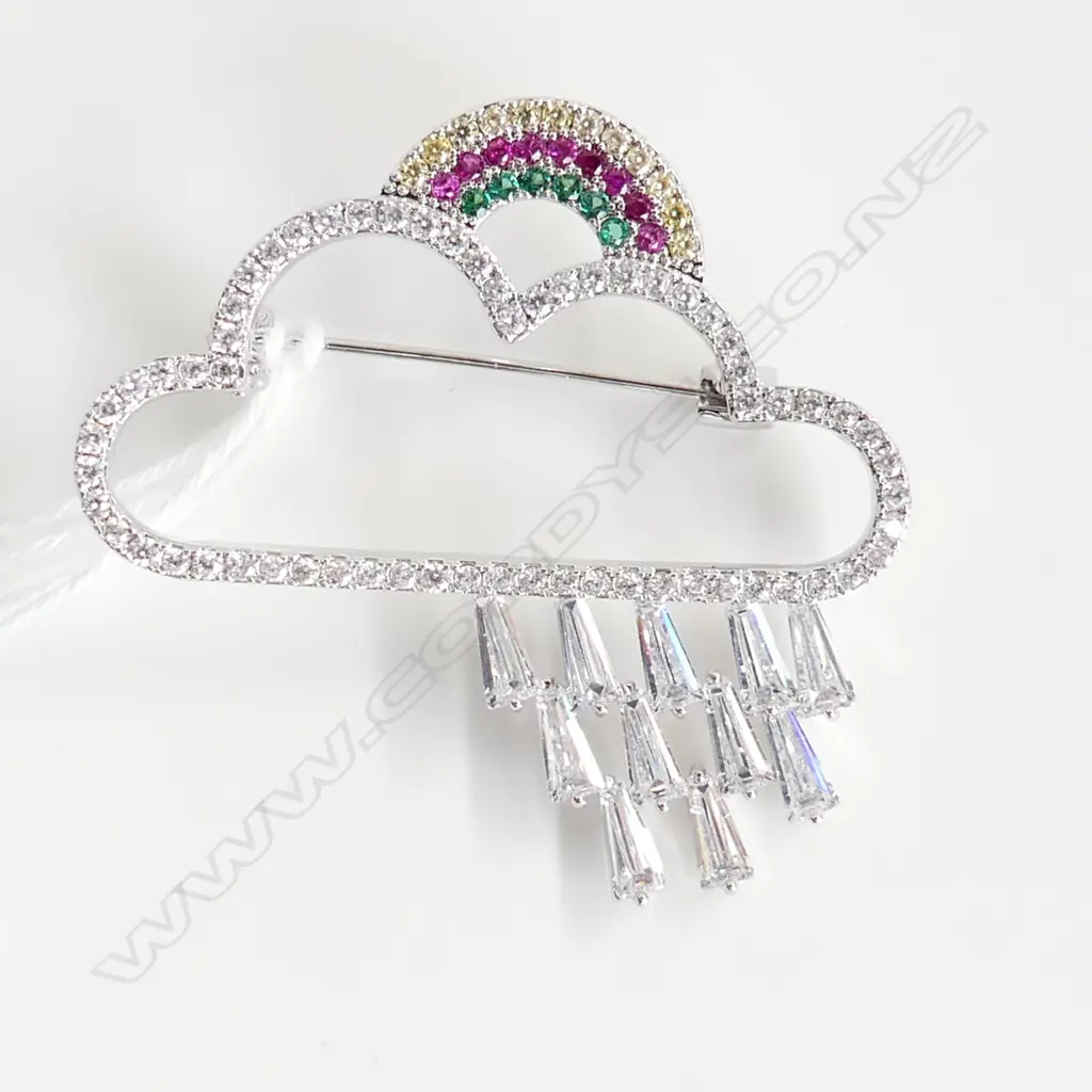 FASHION DIAMANTE BROOCH WITH RAINBOW, CLOUD & RAIN  Image 1++