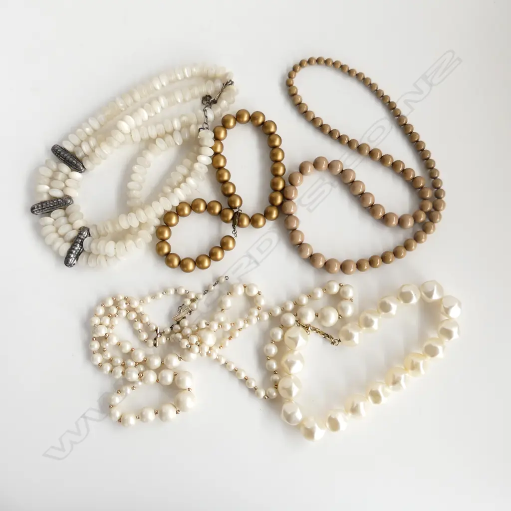ASST BEAD NECKLACES  Image 1++