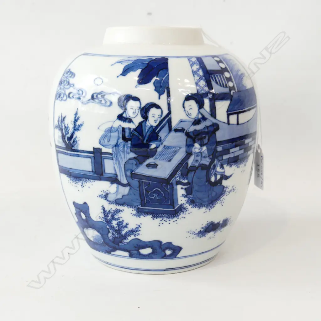 CHINESE B/W GINGER JAR H.185mm no lid Image 1++
