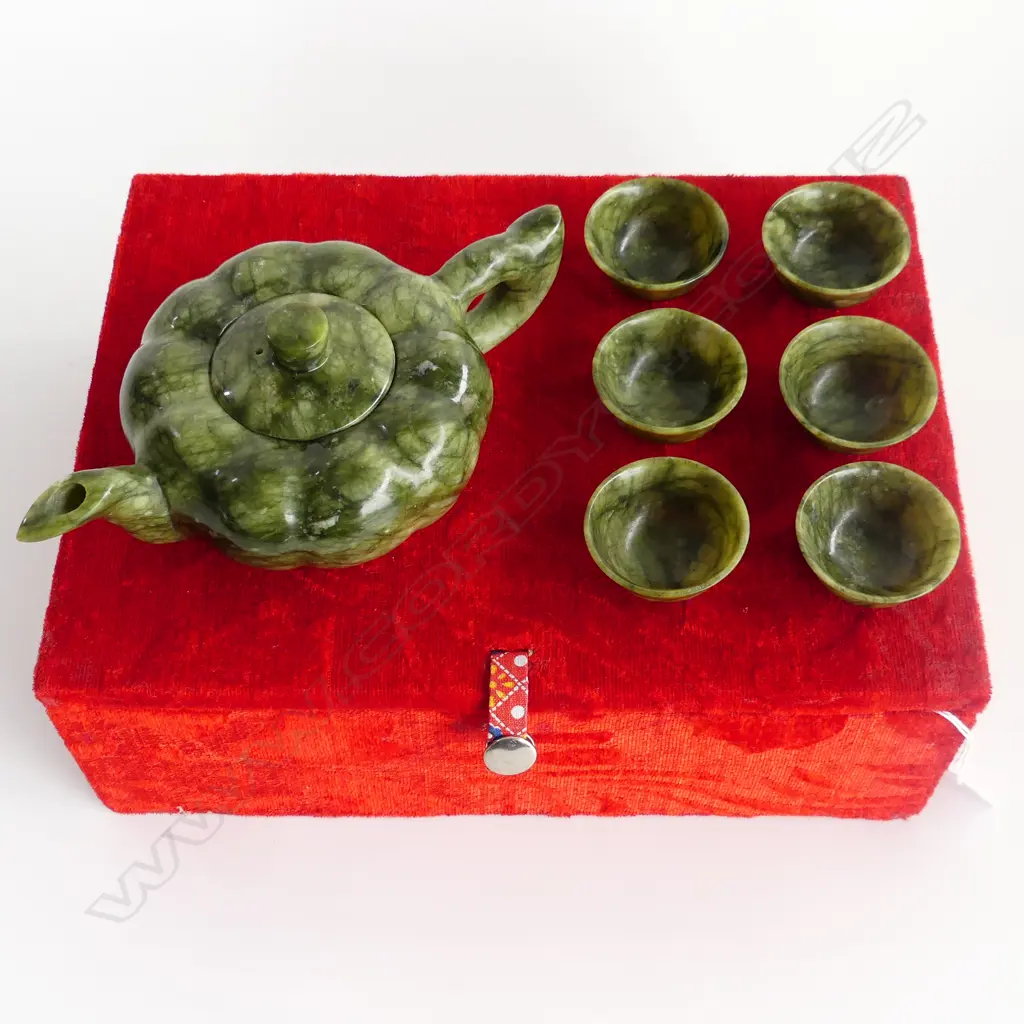 ORIENTAL CASED JADE TEAPOT WITH 6 SM TEA CUPS,  Image 1++