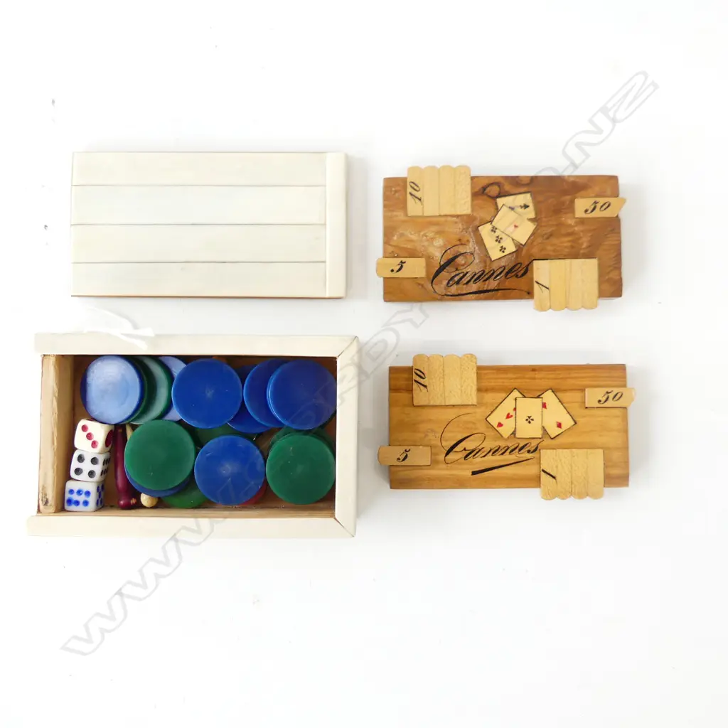 2 X INLAID WHIST MARKERS AND IVORY COVERED BOX OF COUNTERS ETC Image 1++