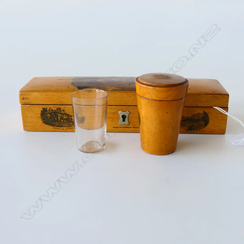 MAUCHLINE WARE SHOT GLASS BOX WITH GLASS AND OBLONG BOX Image 1++