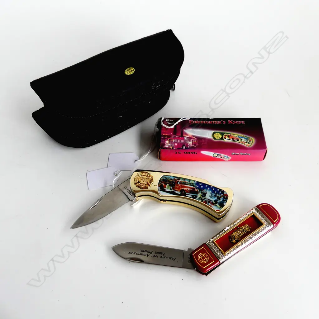 CASED DIE CAST 55 CHEVY FIRE CHIEFS CAR L280MM & 2 CASED FIREMANS POCKET KNIVES L100MM Image 1++