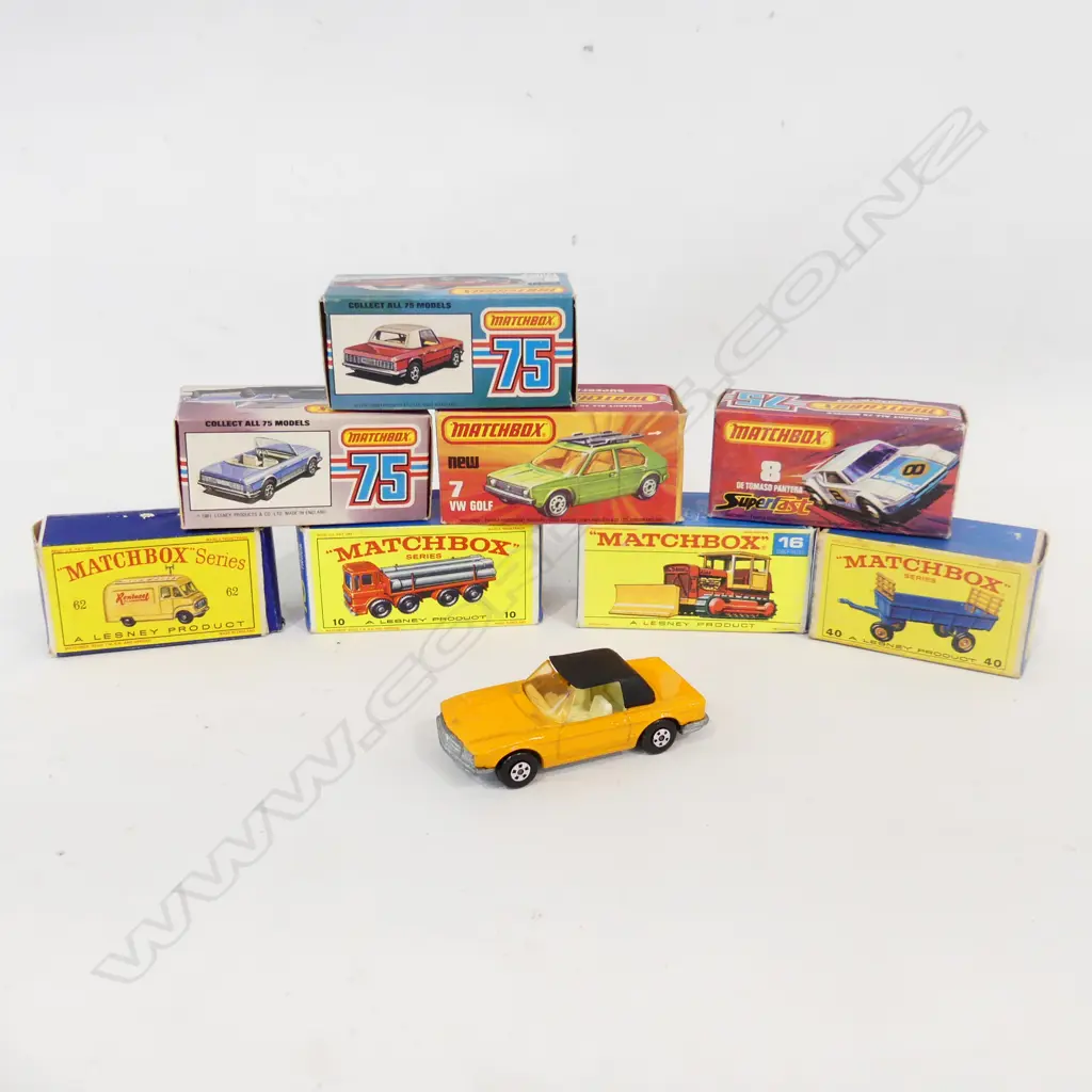 8 ASST VINTAGE BOXED MATCHBOX CARS Image 1++