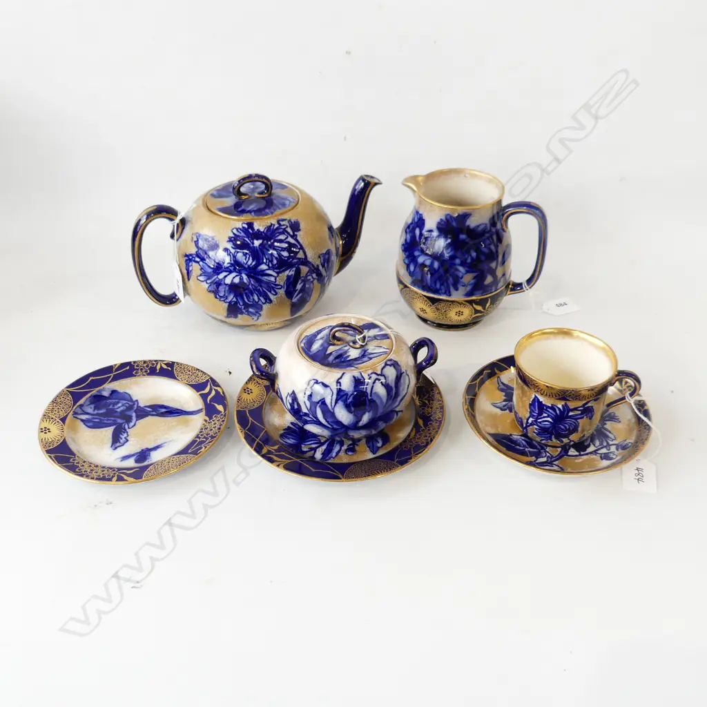  DOULTON BURSLEM IRIS PART TEASET. TEAPOT JUG ( NO LID) SUGAR AND TRIO. Image 1++