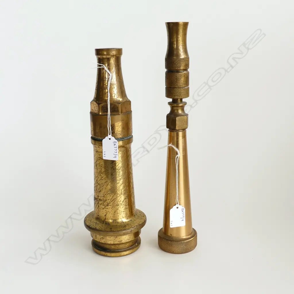 2 BRASS FIRE HOSE NOZZLES  H345MM &310MM Image 1++