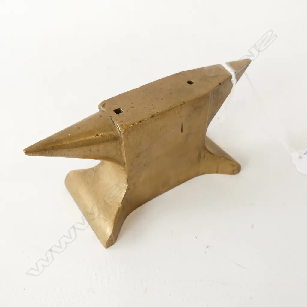 SMALL BRASS JEWELLERS ANVIL 130MM Image 1++