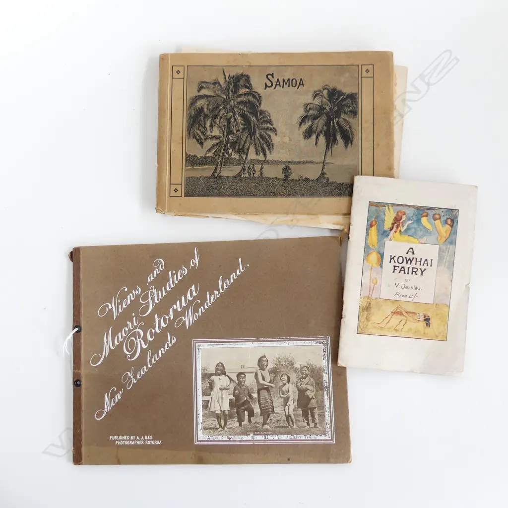 3 BOOKLETS; SAMOA c.1900, VIEWS & MAORI STUDIES OF ROTORUA 220x280mm, A KOWHAI FAIRY BY V. DEROLES UNITY PRESS  Image 1++