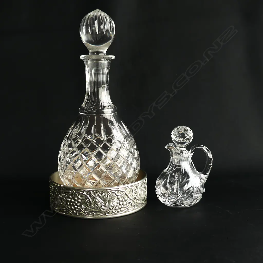 CRYSTAL DECANTER H.285mm & JUG + PEWTER WINE COASTER 145mm dia Image 1++