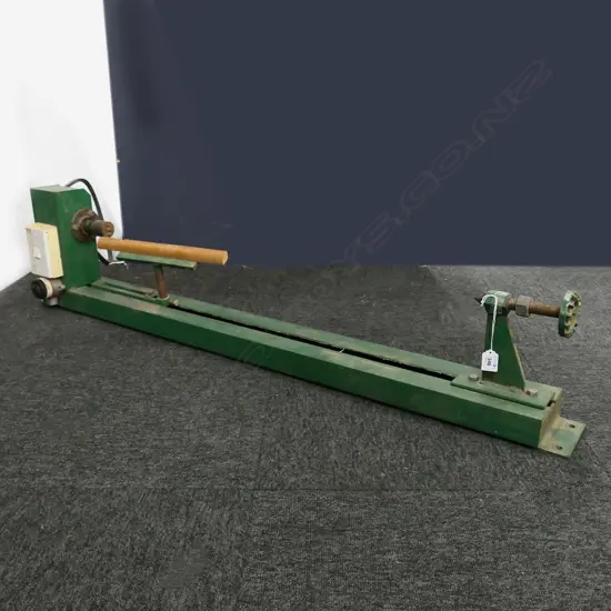 LG VINTAGE GREEN CAST IRON WOOD-TURNING ELECTRIC LATHE, 1290 x 150 x 300mm