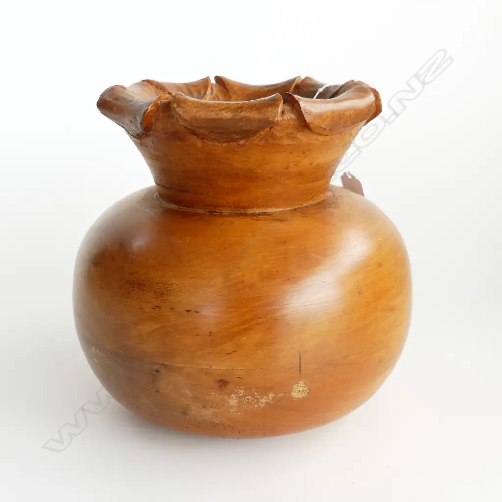 NATIVE NZ KAKIATEA LARGE VASE BY D DRUMMOND H.230mm Image 1++