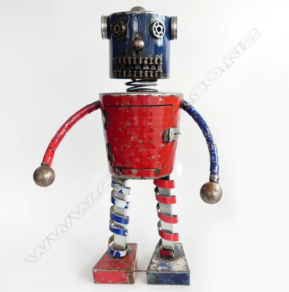 STEEL ROBOT MAN H.720mm Image 1++