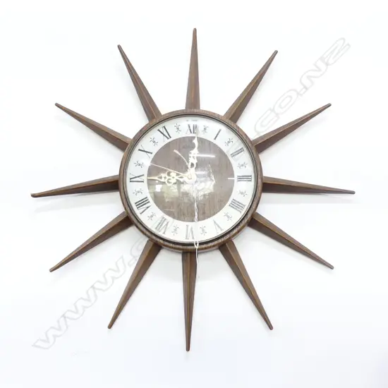 RETRO STAR BURST CLOCK 400mm dia