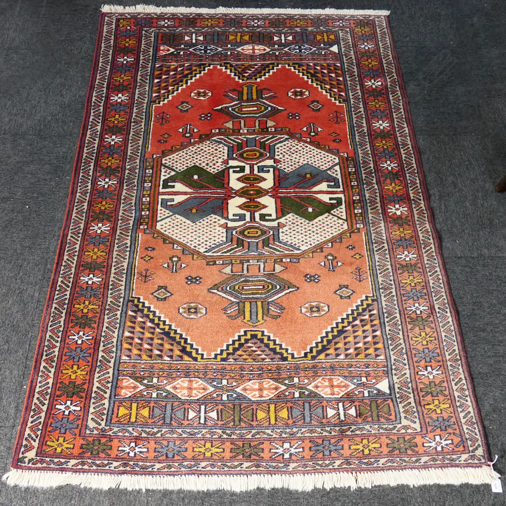 HAND KNOTTED ALL WOOL RUG 1800x1200mm Image 1++