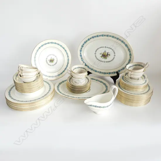 LG WEDGWOOD 'APPLEDORE' PART DINNER SERVICE...