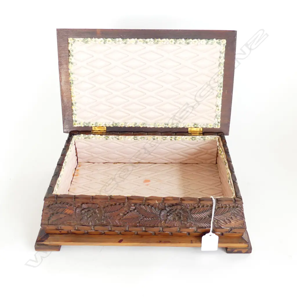 HEAVILY CARVED BEECH BOX WITH FLOWERS AND INITIALS 330x220x110mm Image 1++