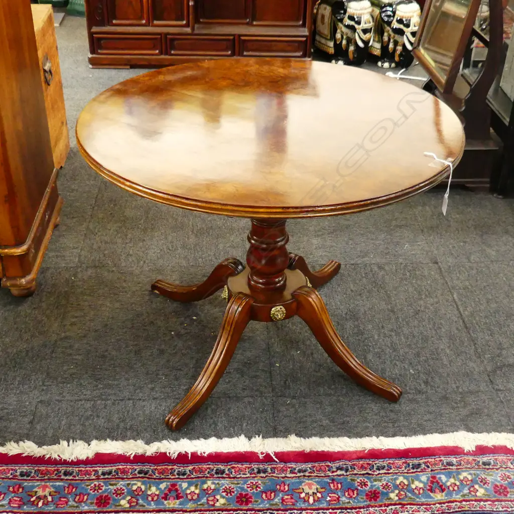REGENCY STYLE PEDESTAL SIDE TABLE H.575mm / 750mm dia Image 1++