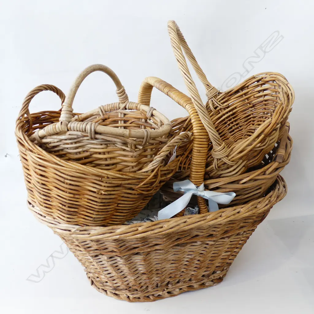 6 ASST CANE BASKETS INCL LAUNDRY BASKET Image 1++
