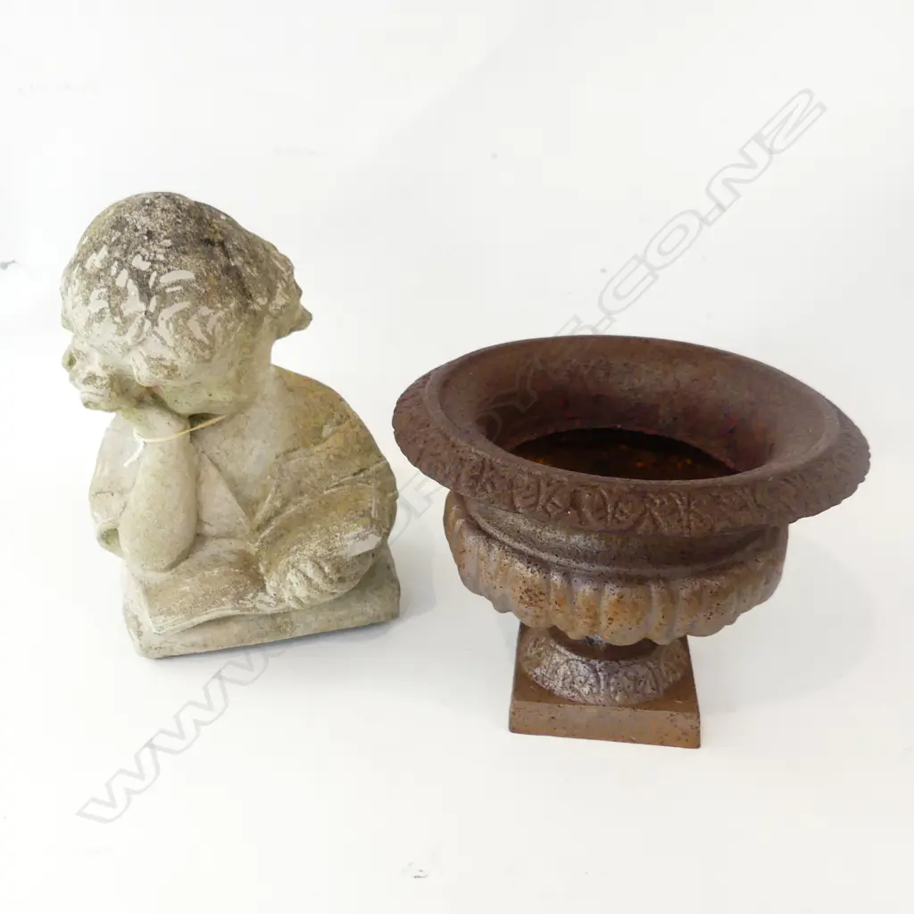   CONCRETE GARDEN FIGURE + CAST IRON PLANTER H320MM Image 1++