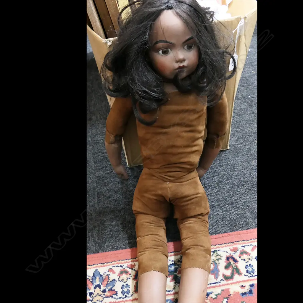 BOX LOT ASST. ORIENTAL ITEMS, DOLL ETC Image 1++