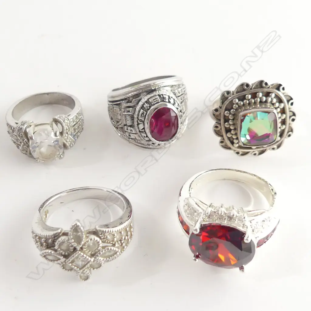 BAG 5 ASST STG SILVER DRESS RINGS Image 1++